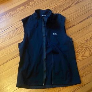 Men’s arcteryx vest large windstopper